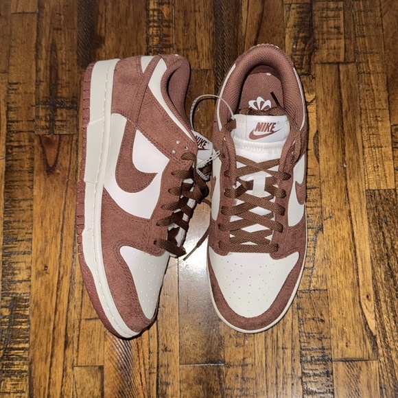 Nike Dunks Sepia reddish Brown and White Sneakers NWT size 8 wmns - Picture 15 of 16
